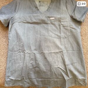 Figs Gray Women's Scrub Top and pants set